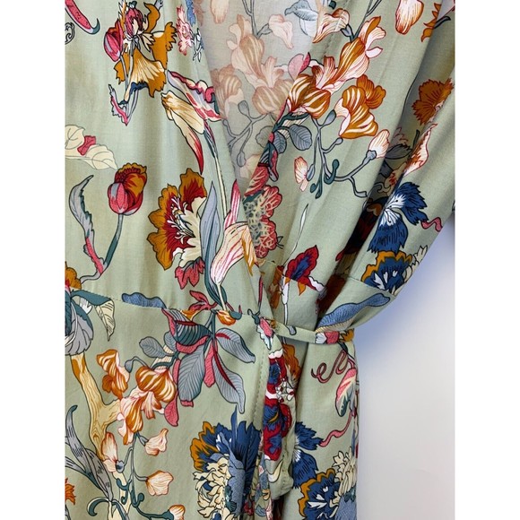 ELF Carmen Wrap Dress Gray Floral Ruffle V Neck Rayon Green Multi Tie Size L/XL - Picture 5 of 15